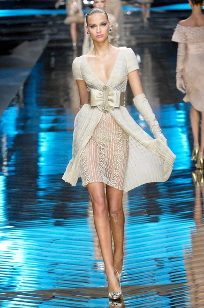 Look 22